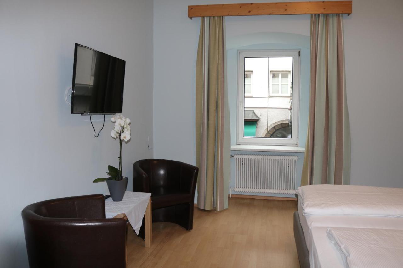 Gasthof Goldene Traube Golling an der Salzach Buitenkant foto